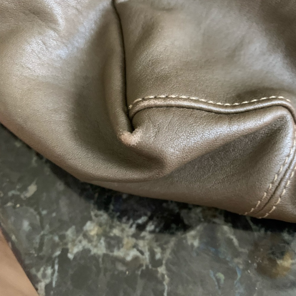 Longchamp bag - Picture 5 of 11